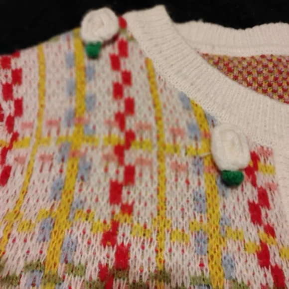 Colorful Patterned Women's Cardigan - Picture 2 of 11
